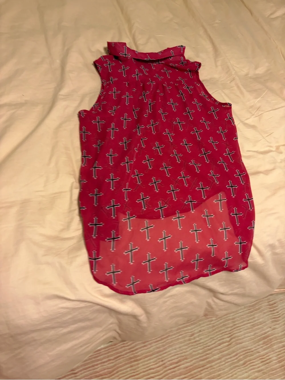 Wet Seal Hot Pink Sleeveless Button-Up Top with Black & White Cross Print
